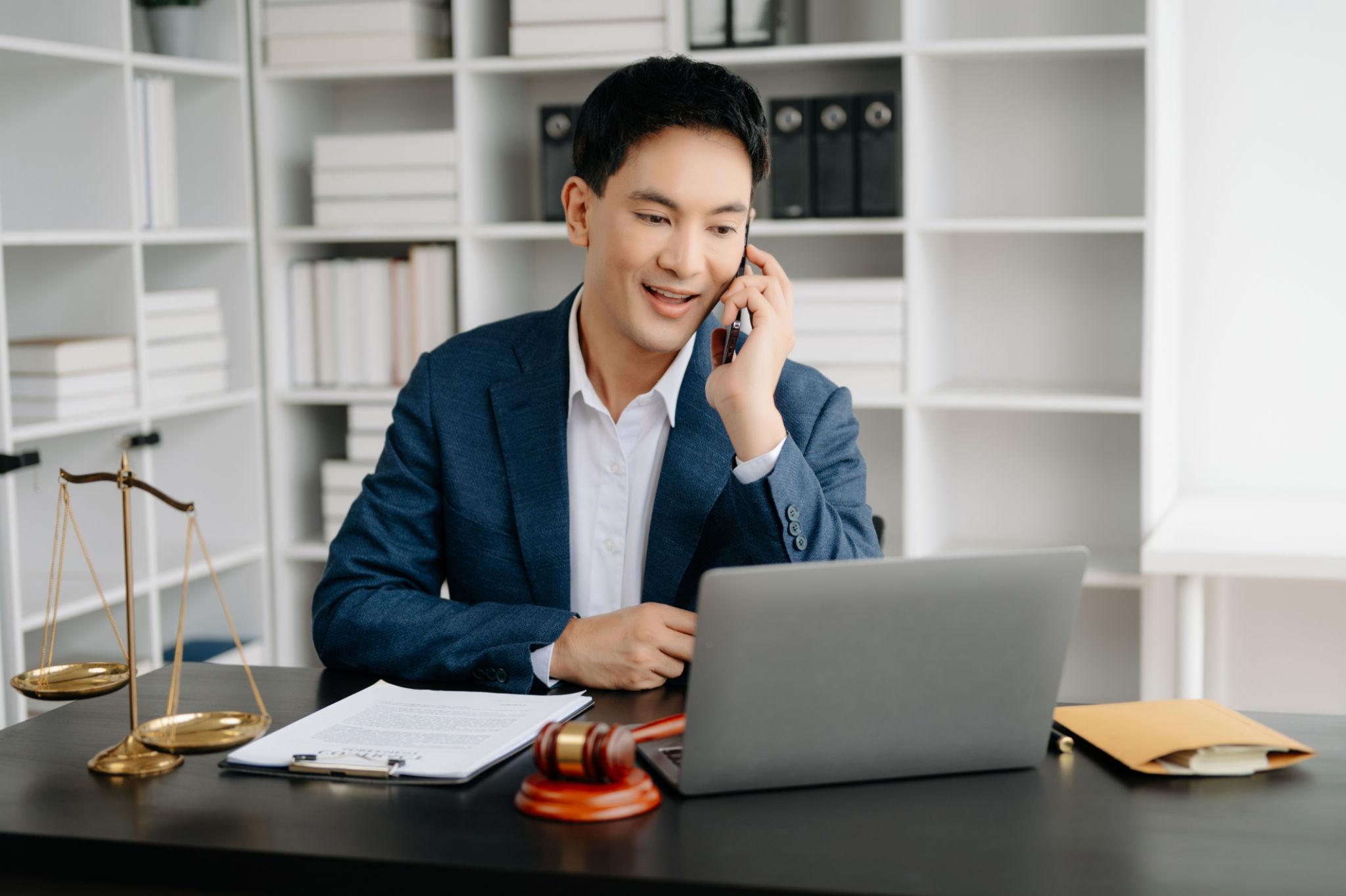 Thị trường dịch vụ pháp lý tại Việt Nam: Từ mô hình truyền thống đến hệ sinh thái pháp lý số